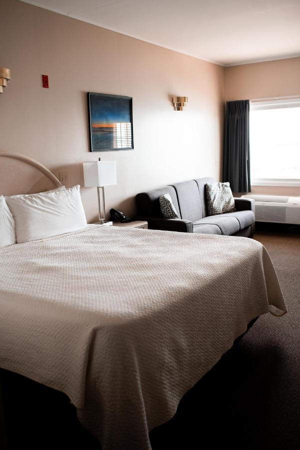 West Bank Inn Celina Экстерьер фото